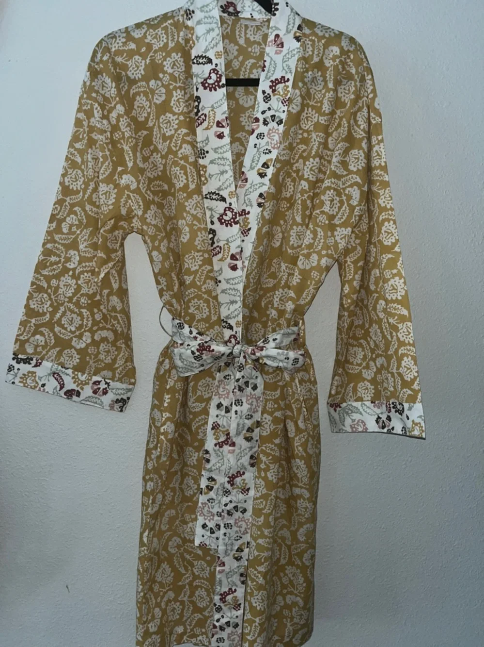 Pottery Barn Mustard Yellow & White Floral Cotton Robe, belt tie Sz M